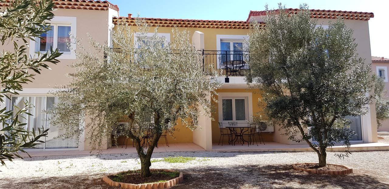 Residence de Tourisme la Provence Saint-Mitre-les-Remparts Extérieur photo
